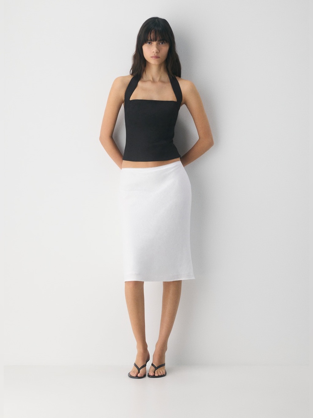 Aritzia Wilfred Whisper Linen Halter Top